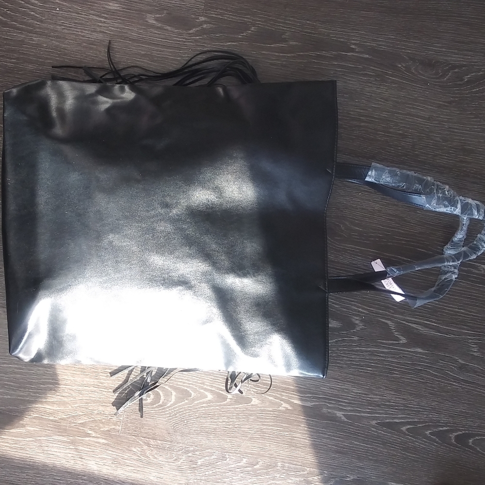 NWT $58 Victoria Secret black fringe large tote - Picture 9 of 16